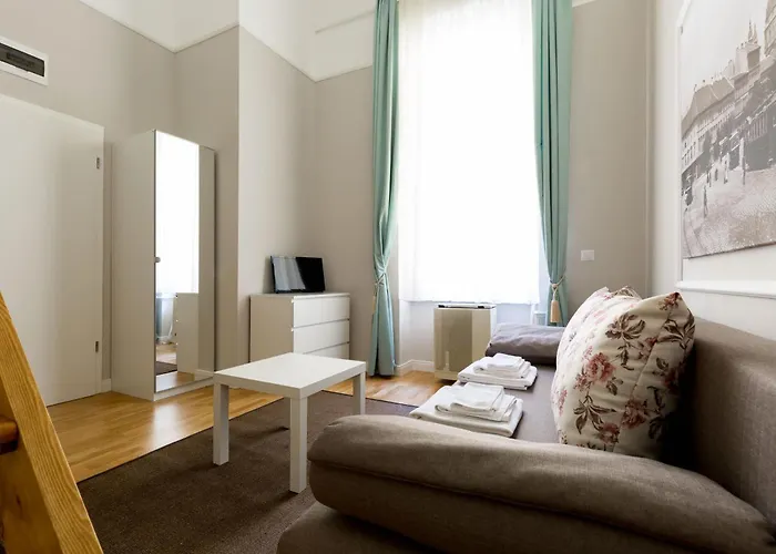 Cozy Downtown Apartament *