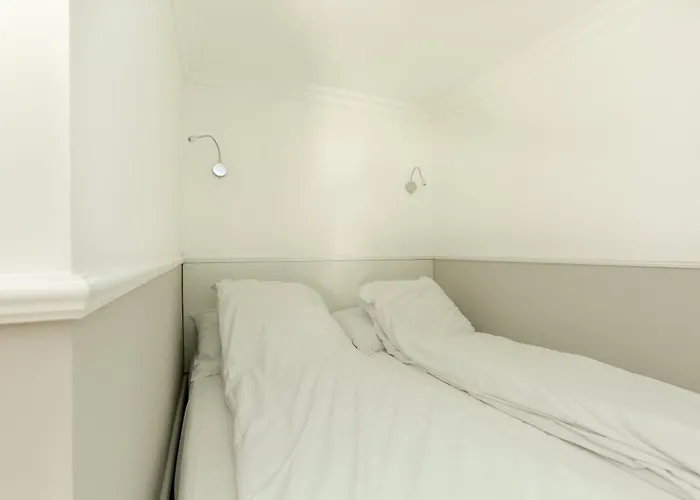 Cozy Downtown Apartament