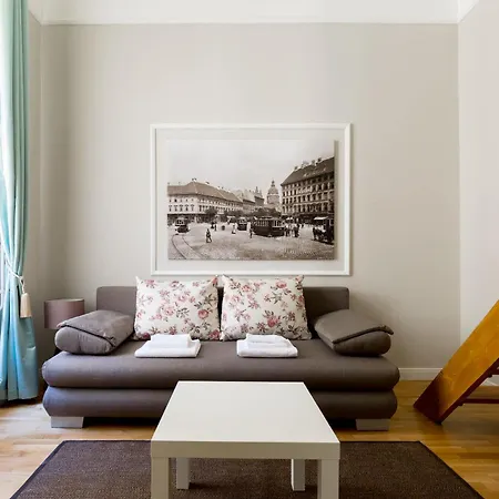 Apartament Cozy Downtown