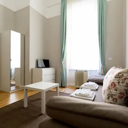 Cozy Downtown Apartament *